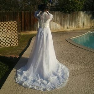 Vintage Wedding Dress Boutique Boho Free Spirit